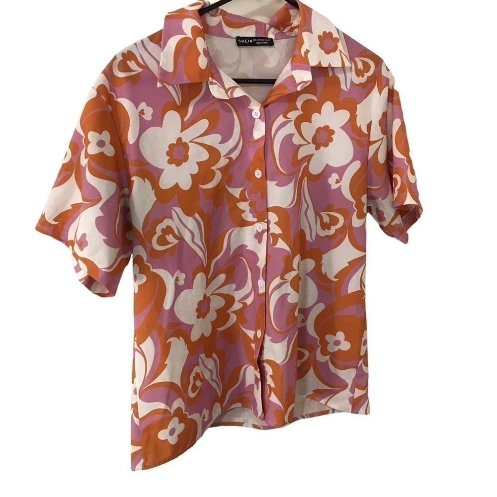 3/$15 Shein oversized retro 70s floral button down shirt